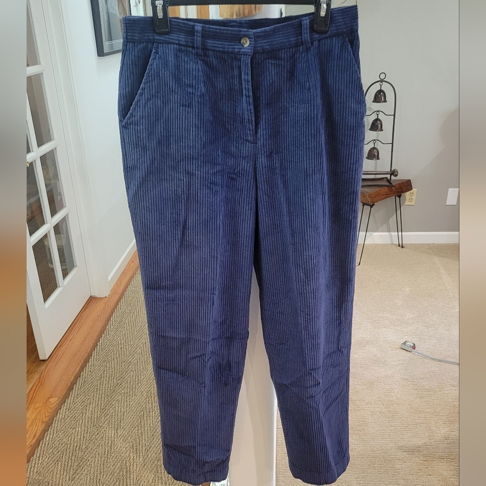 Appleseed's Comfortable and classic Navy  Corduroy High Waist/ Wide Leg SZ 10